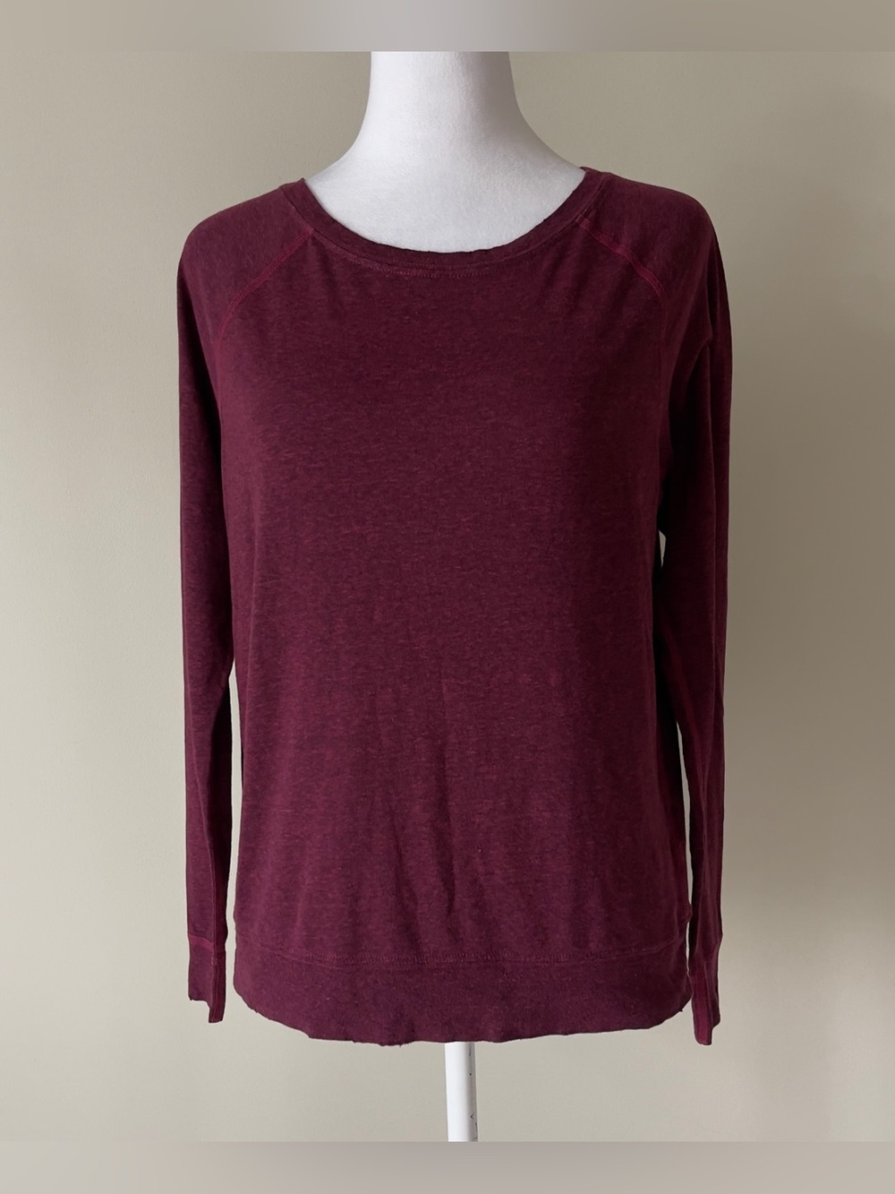 Current Elliott Women's Long Sleeve Crewneck Burgundy Lightweight Top EUC Size S